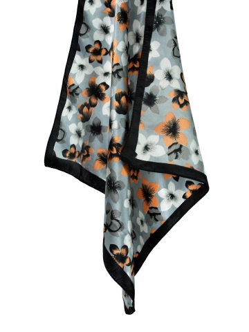 Apaszka SZ20965 SATIN FLOWERY Apaszka SZ20965 SATIN FLOWERY